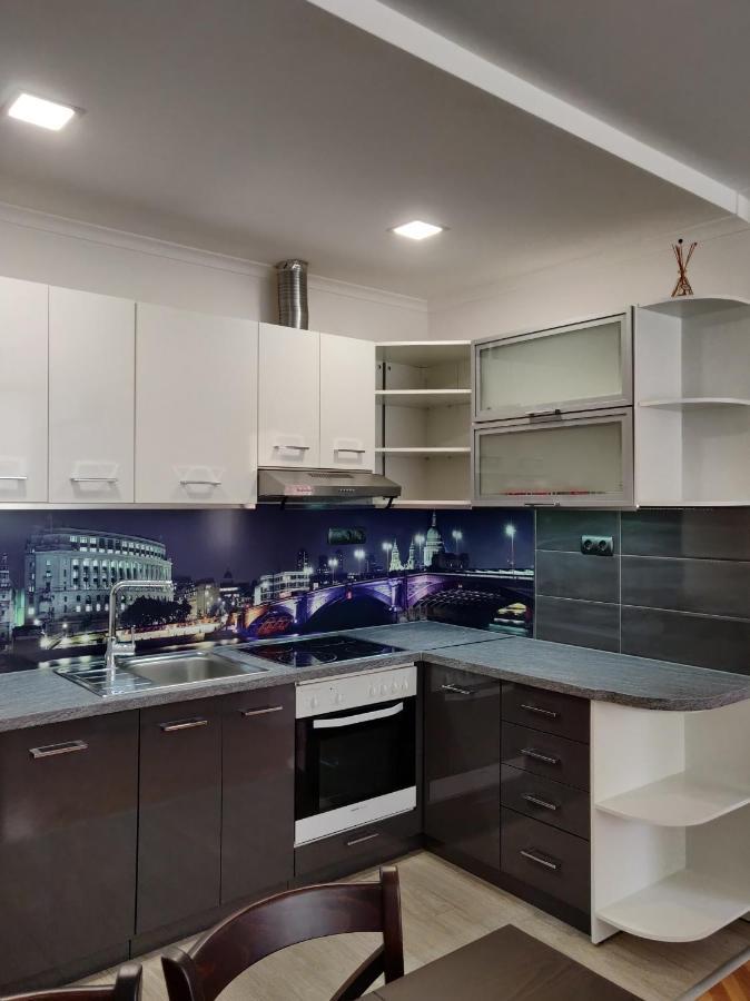 קאזאנלק White Apartment מראה חיצוני תמונה